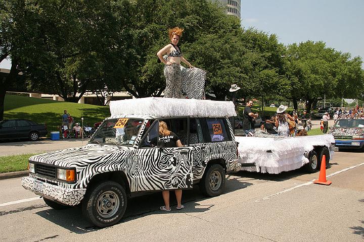 h20070511_ArtCarParade1 163 